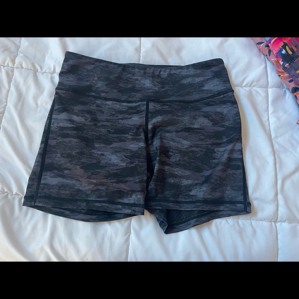 IAB Shorts 5”